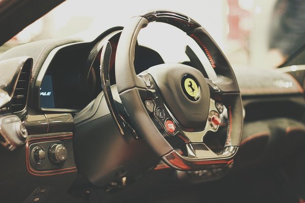 Comment choisir le couvre volant pour votre auto ?