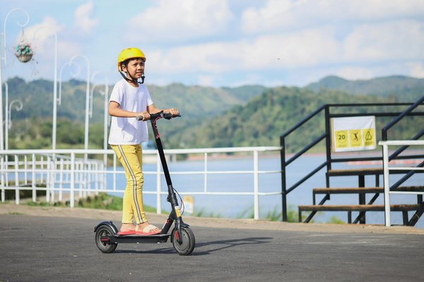 La trottinette freestyle enfant : sécurité et plaisir garantis